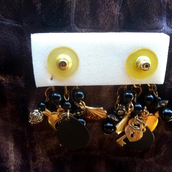 Vintage Karla Jordan Black Onyx w. Charms Earrings - Picture 4 of 4